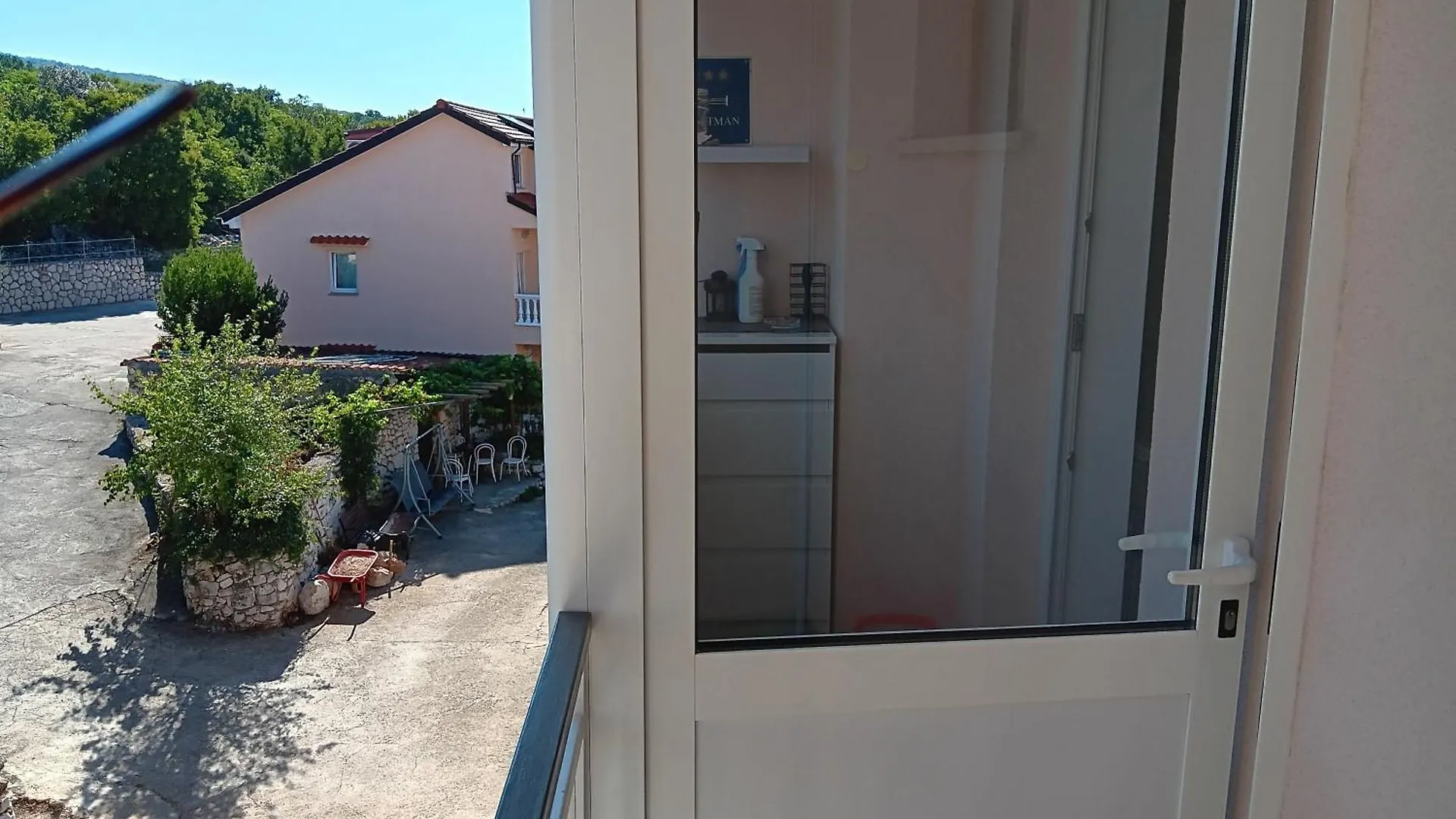 Apartment Lucija Кострена